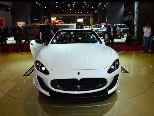 明年上市 玛莎拉蒂敞篷跑巴黎车展首发