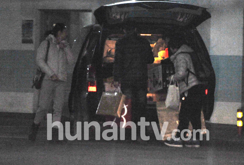 姚晨怀孕购物打发时间