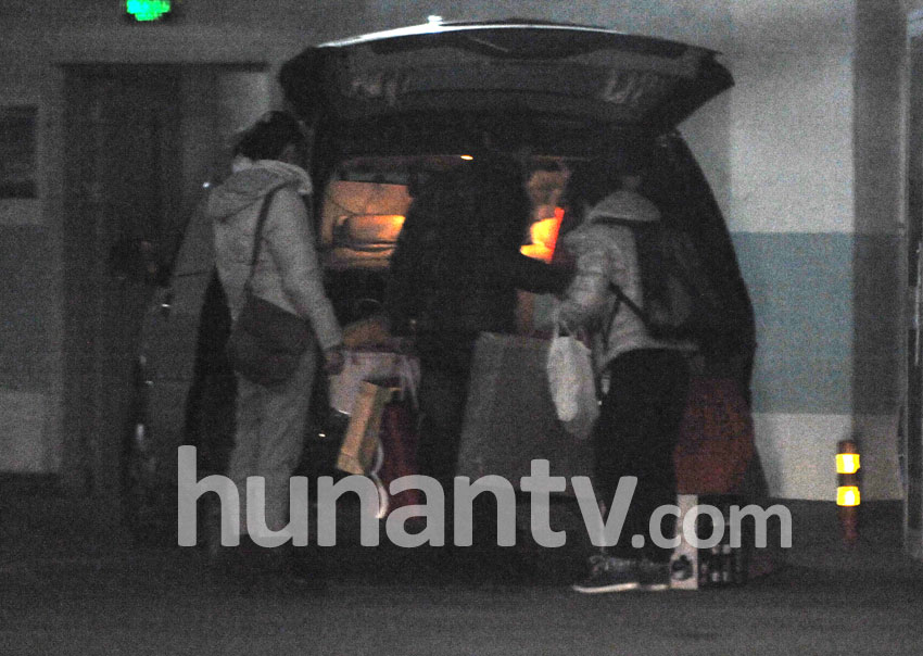 姚晨怀孕购物打发时间