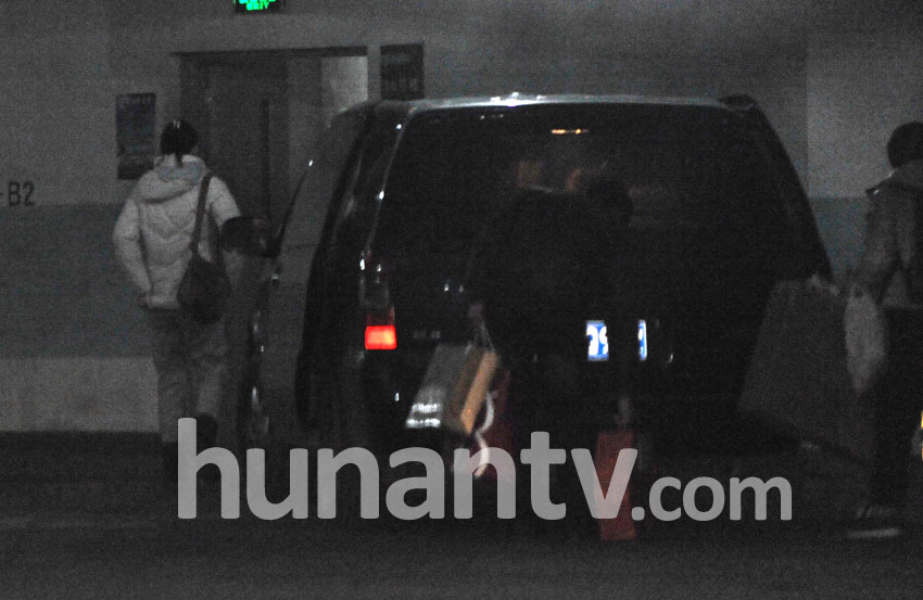 姚晨怀孕购物打发时间