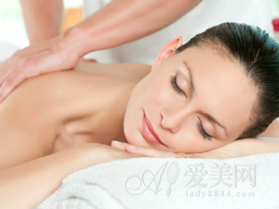  美肌抗皱去脚气 茶叶渣的10大神奇妙用 