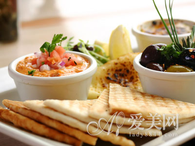  少吃饭多喝粥 饮食减肥8方法速效瘦身 